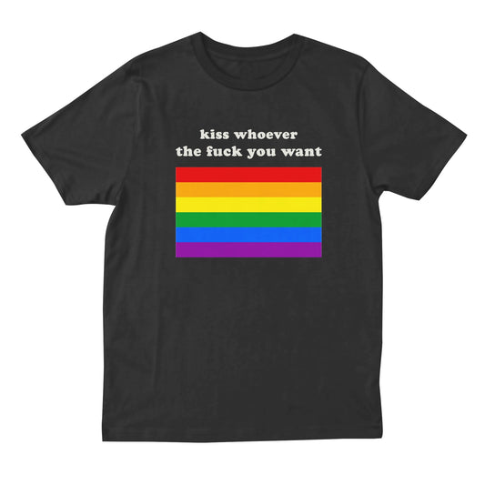 Pride T-shirt - Kiss Whoever - Black